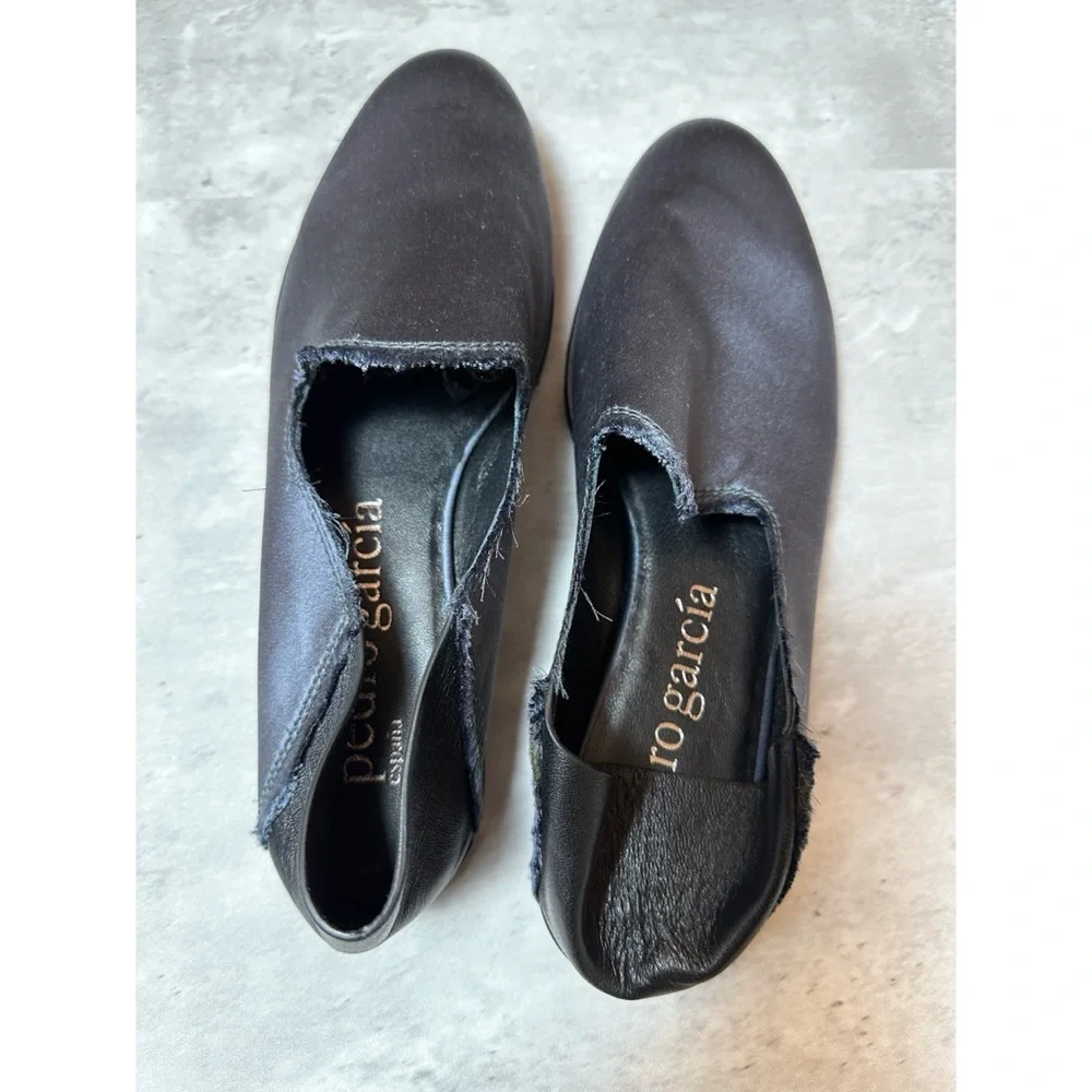 RARE Pedro Garcia Yamir satin leather slipper flat loafers gunmetal‎ blue/black